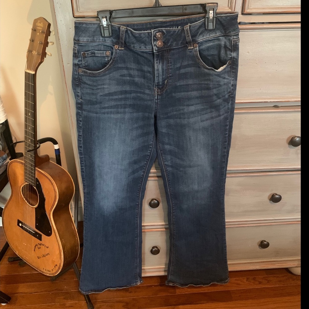 American Eagle Artist Flare Jeans 14 Short